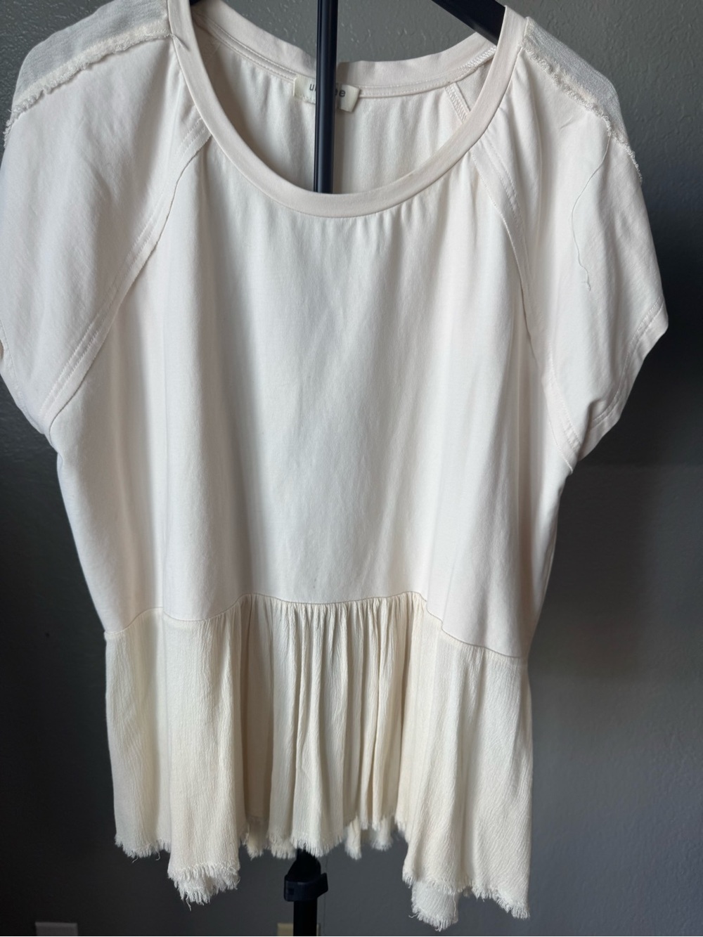 Umgee Cream Short-Sleeve Peplum Top
